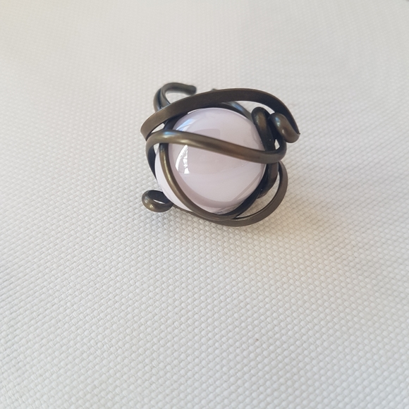 ADJUSTABLE RING with PINK STONE - Picture 3 of 5